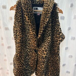 Vintage Maria Dionisiou for Olympia Leopard Print Faux Fur Vest